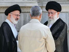 دیدار خامنه‌ای و اصغر حجازی با قاسم سلیمانی