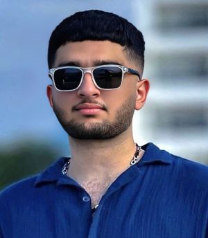 سورنا گلگون1.jpg