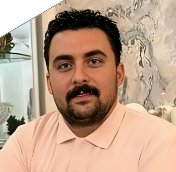 پرونده:علی طاهرخانی1.jpg