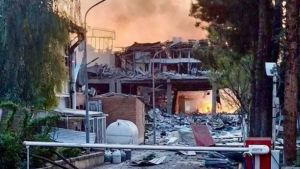 حمله هوایی به انستیتو پاستور در تهران