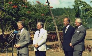 کنفرانس گوادلوپ.JPG