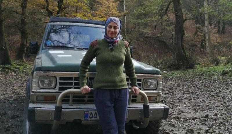 پرونده:صالحه اکبری ۱.jpg