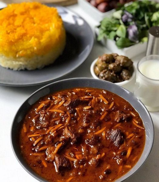 پرونده:خورش خلال بادام- کرمانشاه.jpg