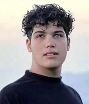 محمدرضا عوض پور1.jpg