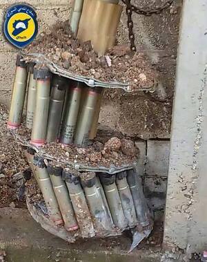 یک بمب خوشه ای عمل نکرده در حمص - روستای القنطو.jpeg