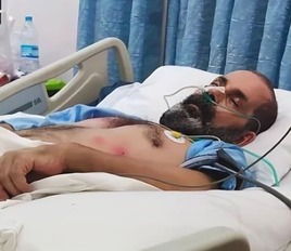 محمد حاجی رسول‌پور در وضعیت کما در بیمارستان