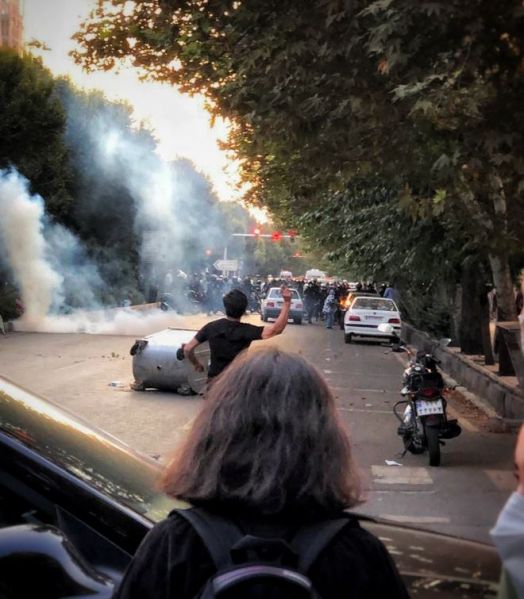 پرونده:قیام س4.JPG