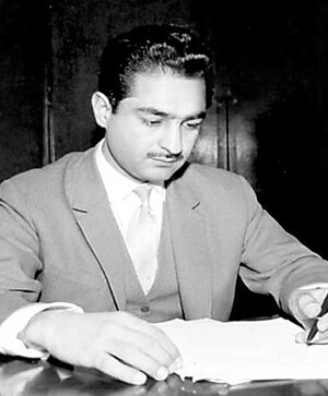 تورج نگهبان؛4.jpg