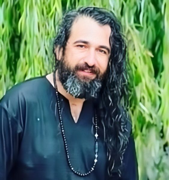 پرونده:عارف براتی،فارس.jpg