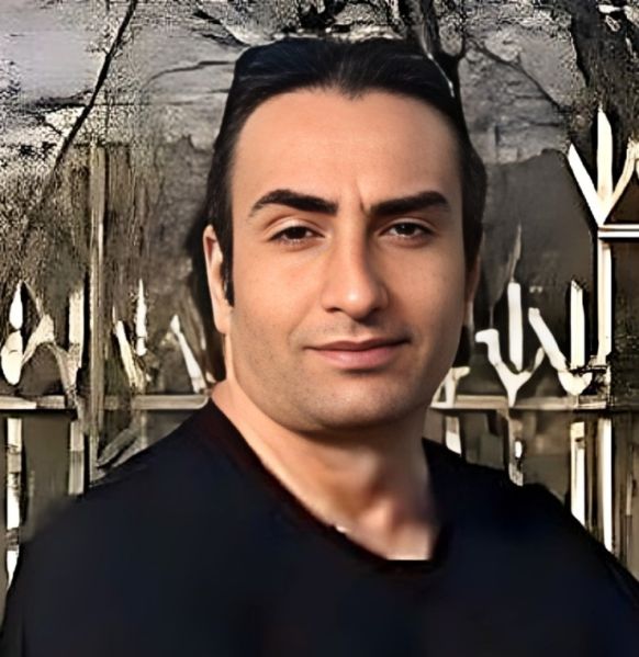 پرونده:عباس خادم1.jpg