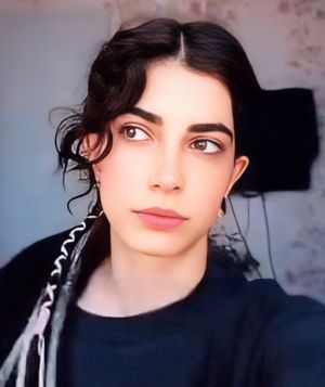 پانته آ شیاسی1.jpg