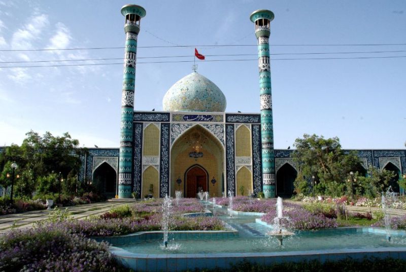 پرونده:مسجد فاطمه زهرا - قرارگاه اشرف.JPG