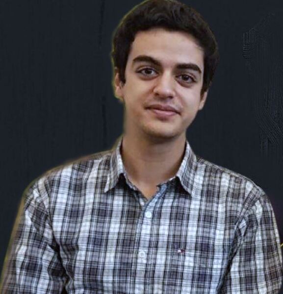 پرونده:۳ علی یونسی.JPG