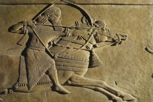 آرش در کنده‌کاری‌های باستانی.jpg