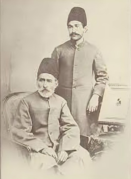 پرونده:محمدعلی فروغی و پدرش.jpg