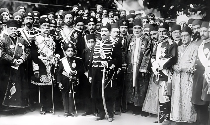 پرونده:استبداد صغیر.jpg